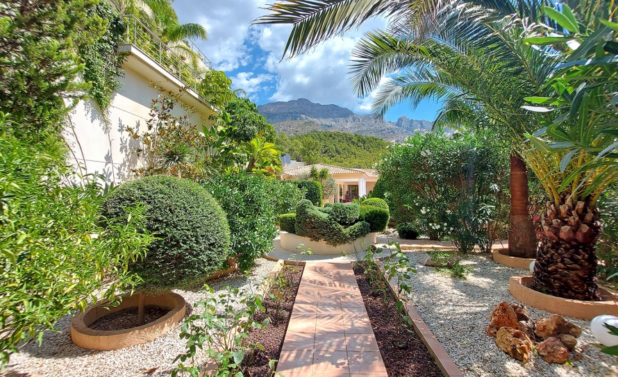 luxury-villa-altea-bernia-sea-view-alicante12