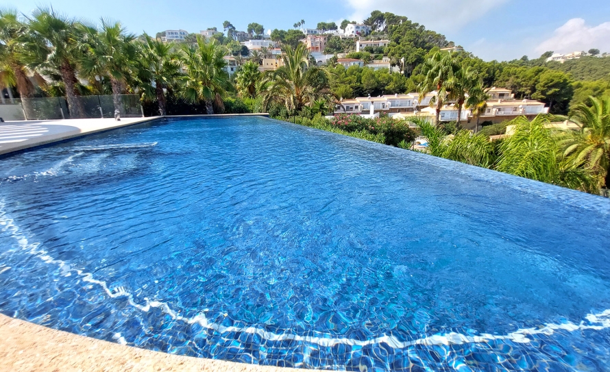 luxury-modern-villa-javea-infinity-pool3