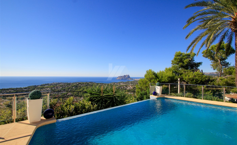 Villa for sale in Moraira Alicante Spain