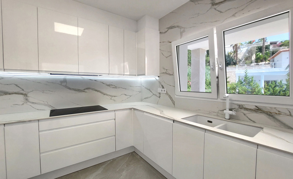 moraira-villa-pool-for-sale27