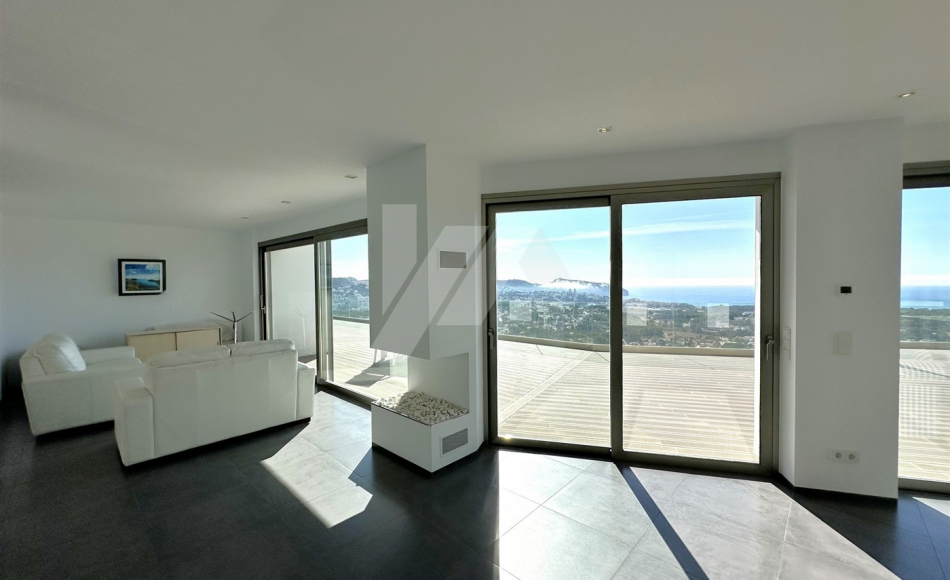 BP3394-Villa-for-sale-Moraira-Alicante-Spain-4
