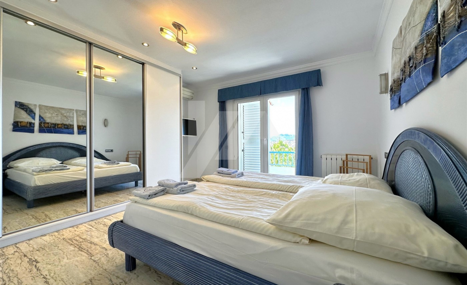 BP3395-Villa-for-sale-Moraira-Alicante-Spain-16