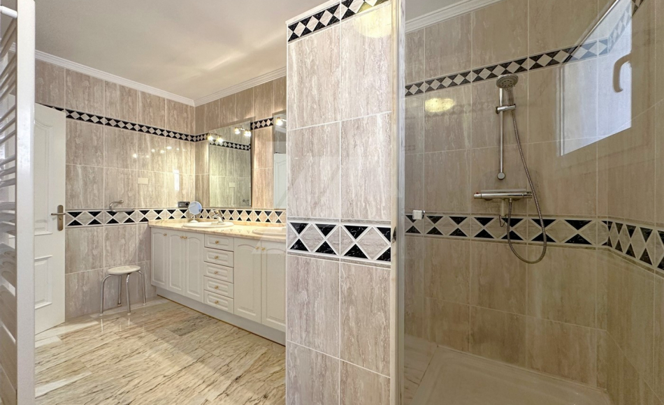 BP3395-Villa-for-sale-Moraira-Alicante-Spain-19