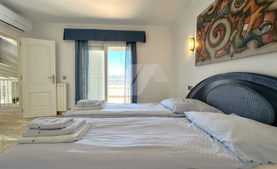 BP3395-Villa-for-sale-Moraira-Alicante-Spain-27