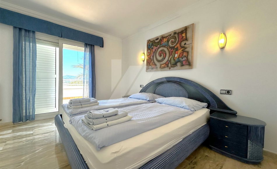 BP3395-Villa-for-sale-Moraira-Alicante-Spain-28