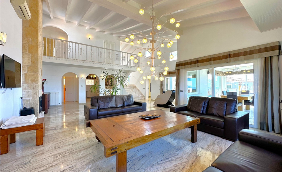 BP3395-Villa-for-sale-Moraira-Alicante-Spain-6