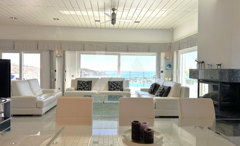 BP3396-Villa-for-sale-Moraira-Alicante-Spain-11