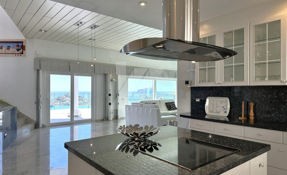BP3396-Villa-for-sale-Moraira-Alicante-Spain-13