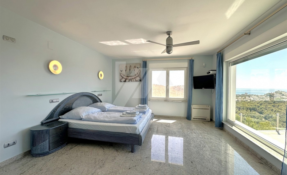 BP3396-Villa-for-sale-Moraira-Alicante-Spain-18