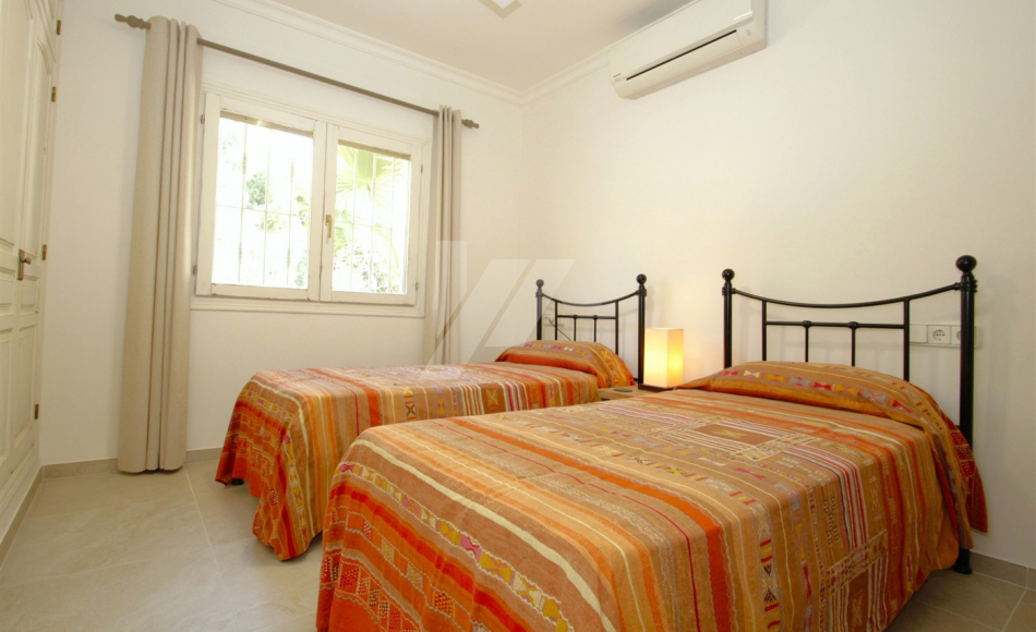 BP3421-villa-for-sale-Moraira-Alicante-Spain-22