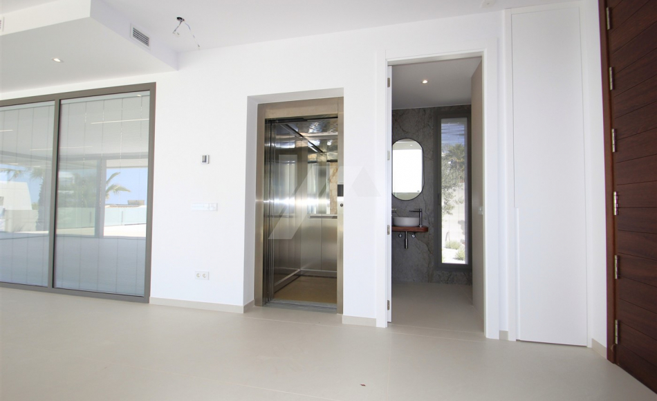 BP3344-villa-for-sale-Moraira-Alicante-Spain-15