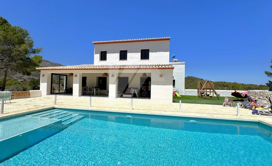 BP3430-finca-for-sale-Benissa-Alicante-Spain-1