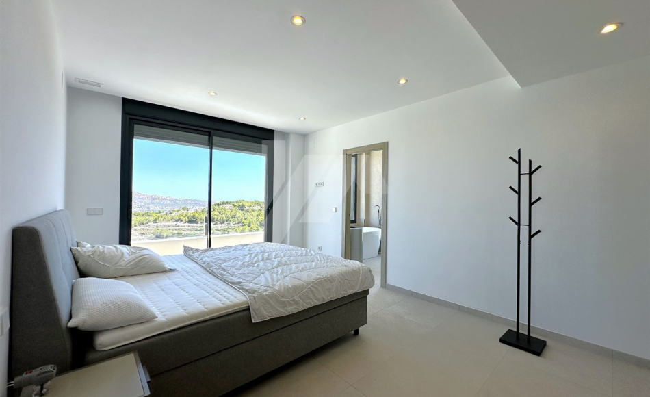 BP3437-villa-for-sale-Moraira-Alicante-Spain-28