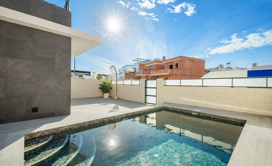 detached-villa-pool-for-sale-benijofar4