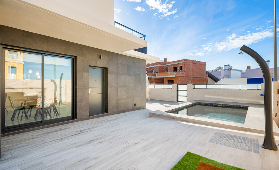 detached-villa-pool-for-sale-benijofar7