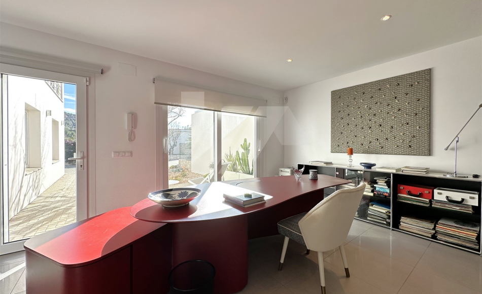 BP3492-villa-for-sale-Moraira-Alicante-Spain-40