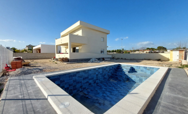 chalet-mutxamel-huerta-venta-piscina1