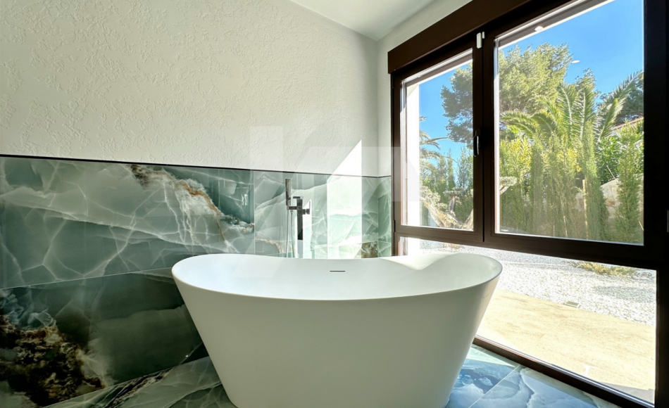 BP3505-villa-for-sale-Denia-Alicante-Spain-18