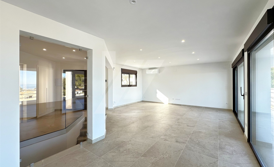 BP3505-villa-for-sale-Denia-Alicante-Spain-8