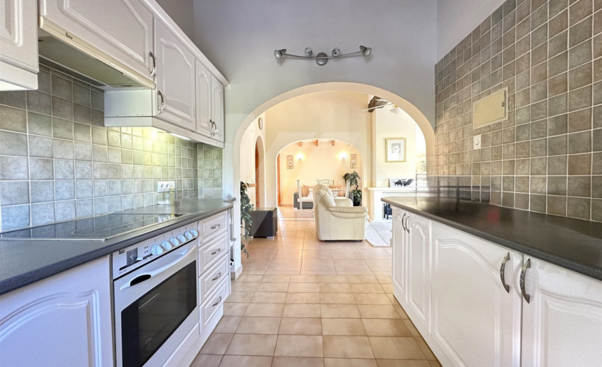 BP3501-villa-for-sale-Benissa-Alicante-Spain-12