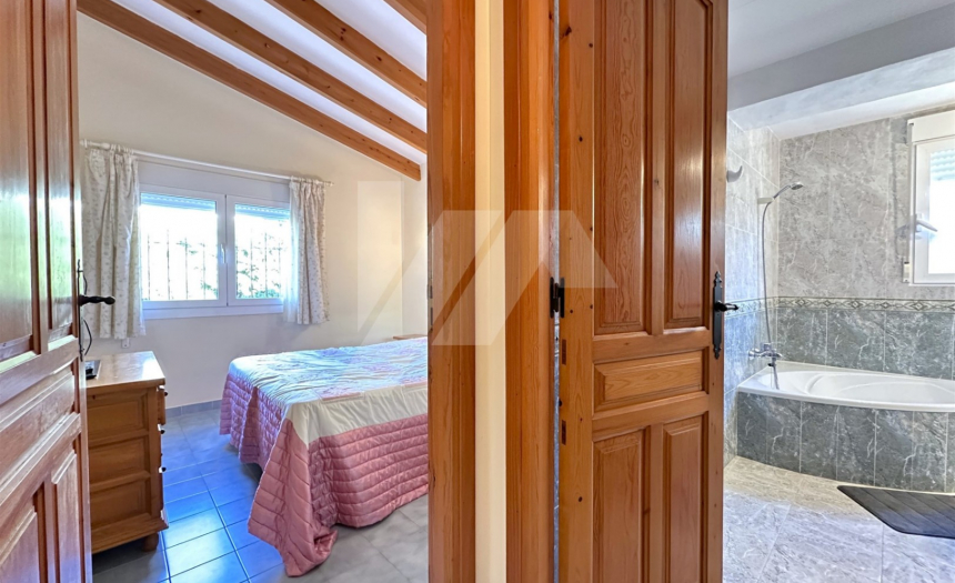 BP3501-villa-for-sale-Benissa-Alicante-Spain-19