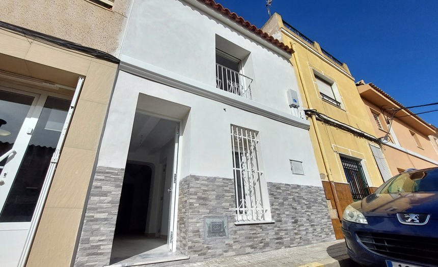 pinoso-casa-reformada-venta1