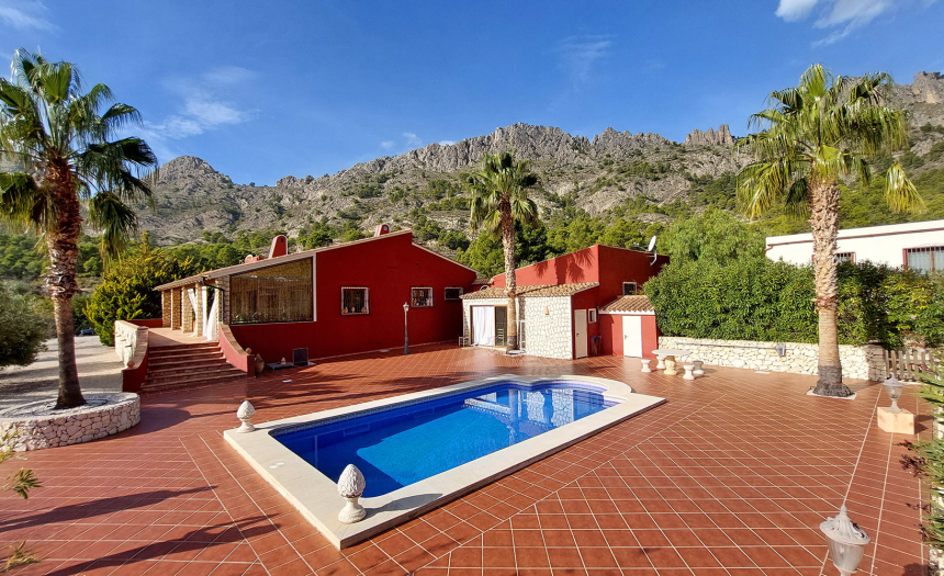 finestrat-finca-country-house-alicante-pool1