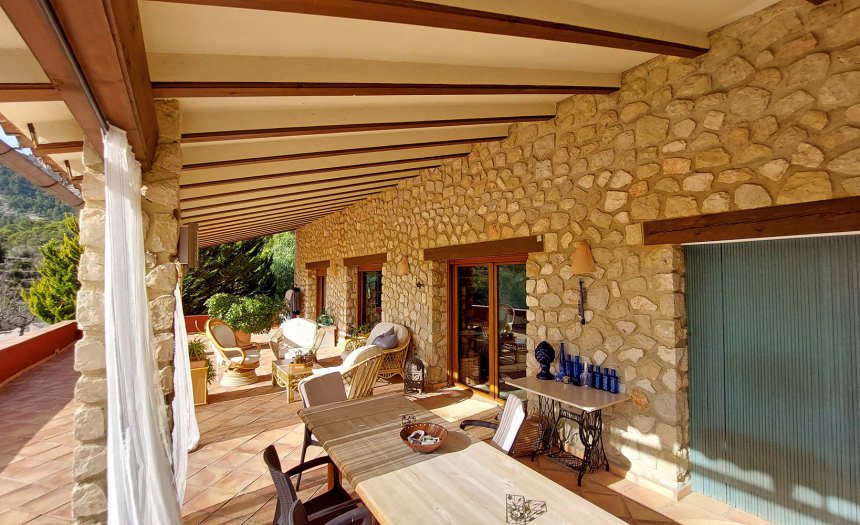 finestrat-finca-country-house-alicante-pool11