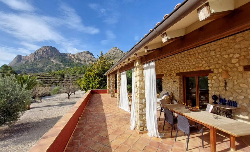 finestrat-finca-country-house-alicante-pool9