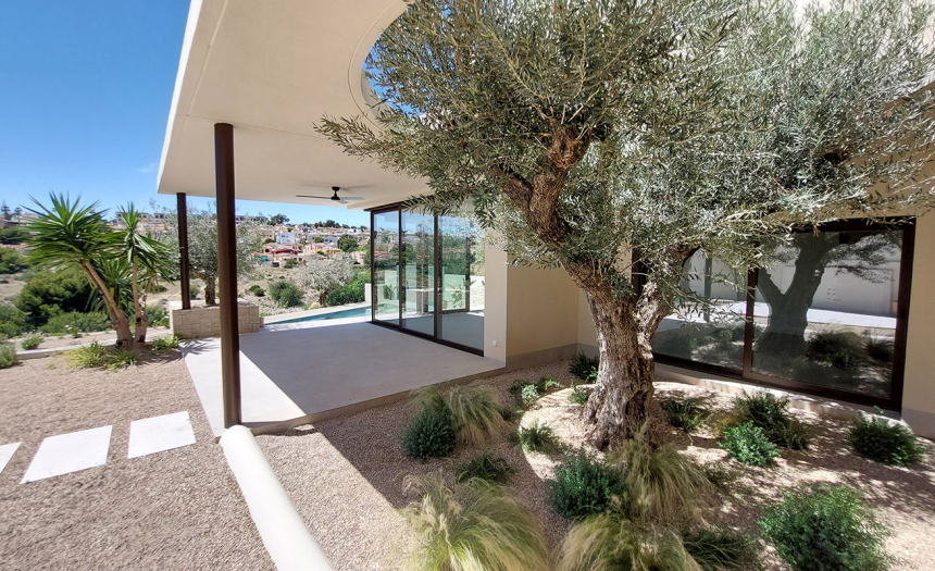 luxury-villa-la-marina-spain-for-sale-pool6