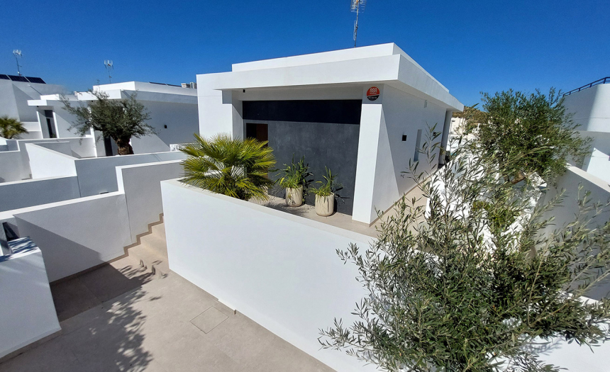 modern-villa-ciudad-quesada-for-sale40