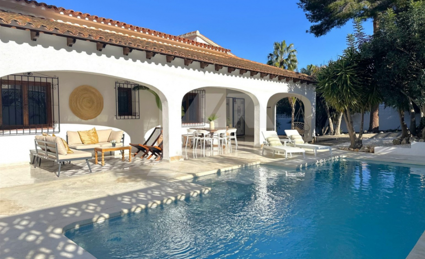 property-villa-for-sale-moraira-mediterranean (18)