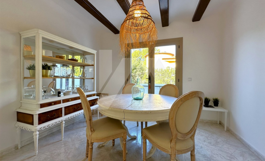 property-villa-for-sale-moraira-mediterranean (34)