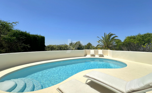 renovated-villa-for-sale-cumbre-del-sol (5)