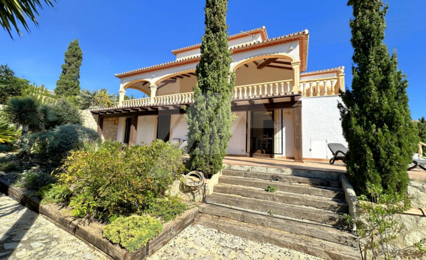 villa-for-sale-cumbre-del-sol-benitachell (13)