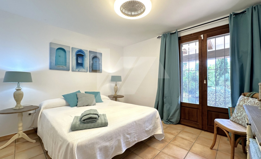 villa-for-sale-cumbre-del-sol-benitachell (19)