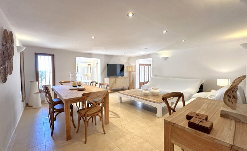 villa-for-sale-cumbre-del-sol-benitachell (33)