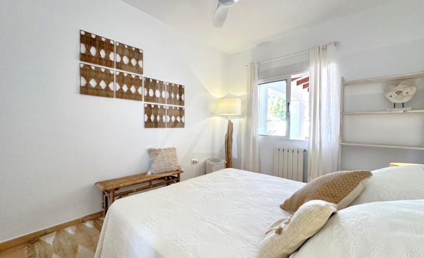 villa-for-sale-cumbre-del-sol-benitachell (45)