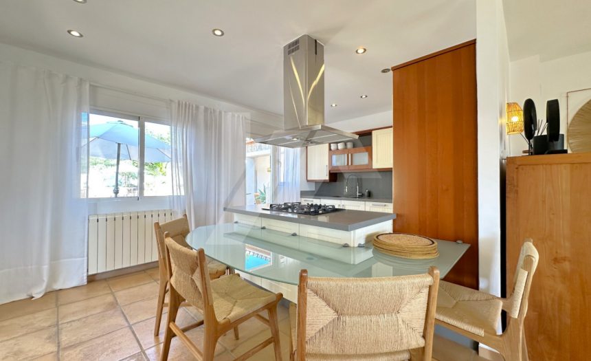villa-for-sale-cumbre-del-sol-benitachell (50)
