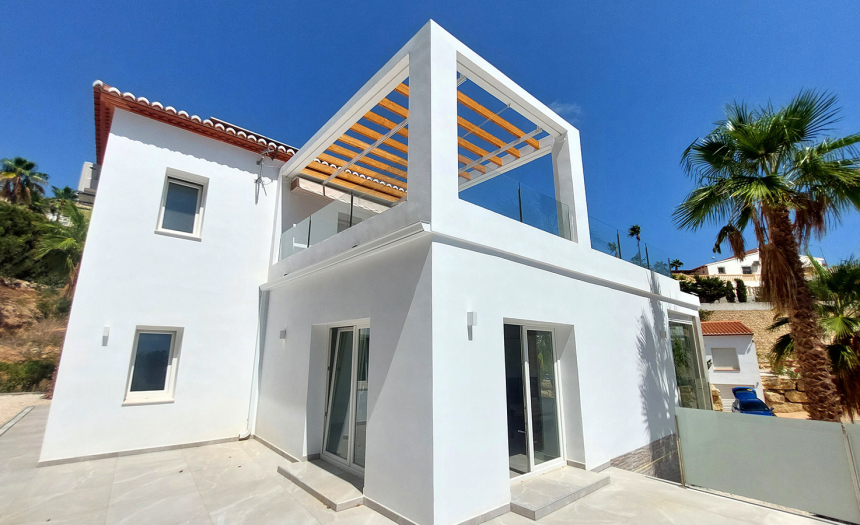 moraira-villa-pool-for-sale17