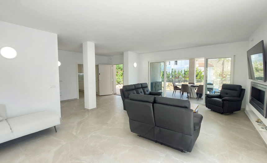 moraira-villa-pool-for-sale21