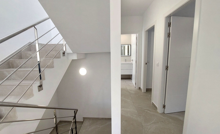 moraira-villa-pool-for-sale35